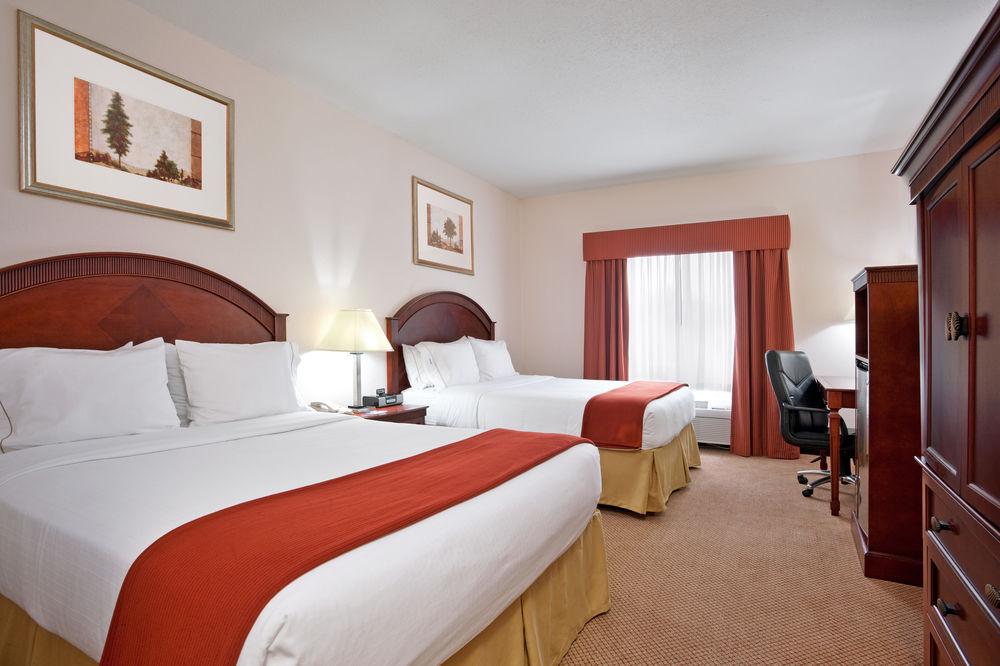 Holiday Inn Express & Suites Detroit - Farmington Hills By Ihg Northville Kültér fotó