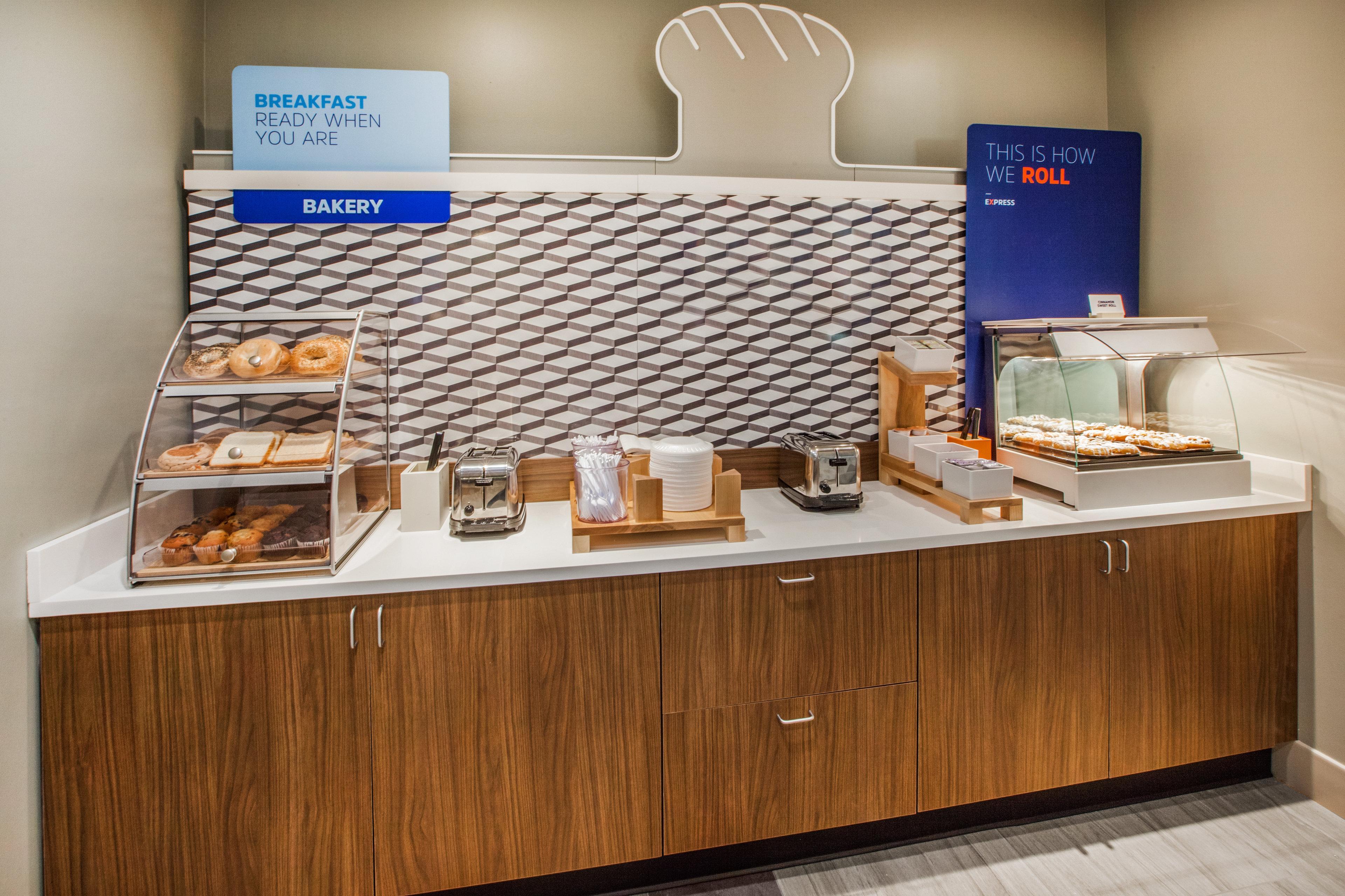 Holiday Inn Express & Suites Detroit - Farmington Hills By Ihg Northville Kültér fotó