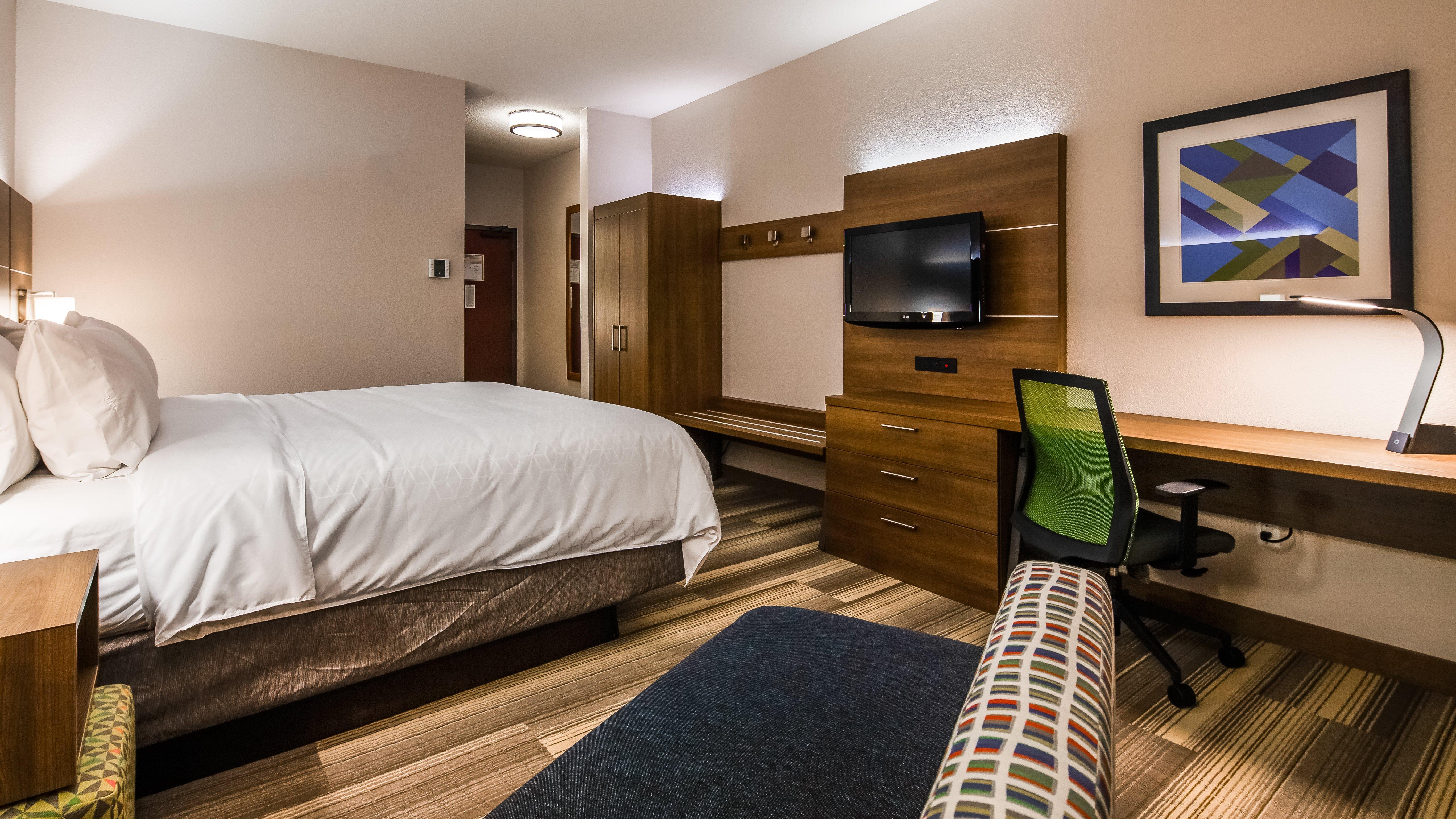 Holiday Inn Express & Suites Detroit - Farmington Hills By Ihg Northville Kültér fotó