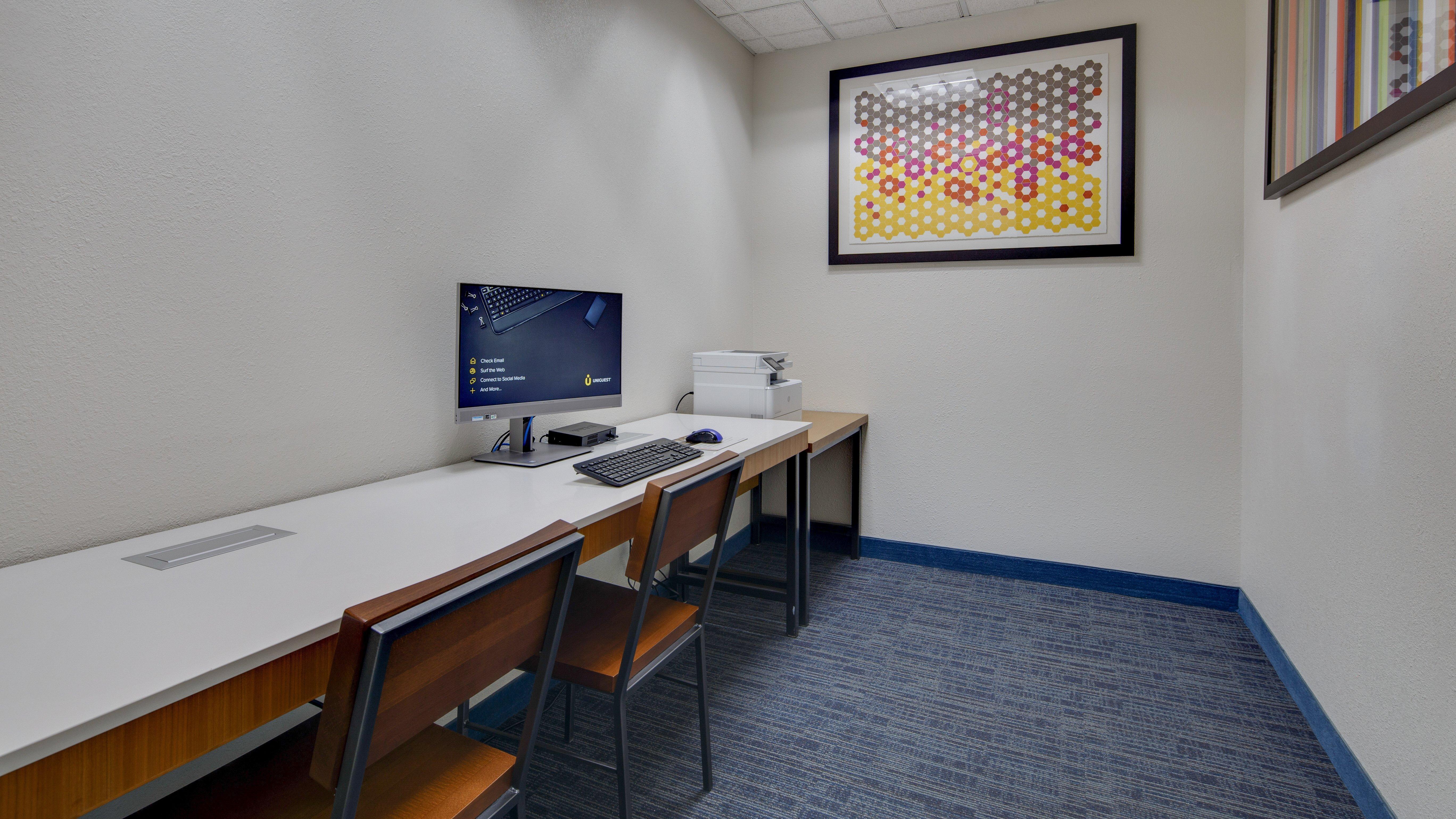 Holiday Inn Express & Suites Detroit - Farmington Hills By Ihg Northville Kültér fotó